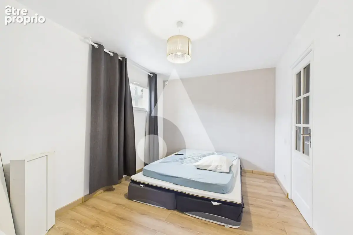 Maison familiale avec logement indépendant - La Roche-sur-Yon 260 m² habitable - photo 13