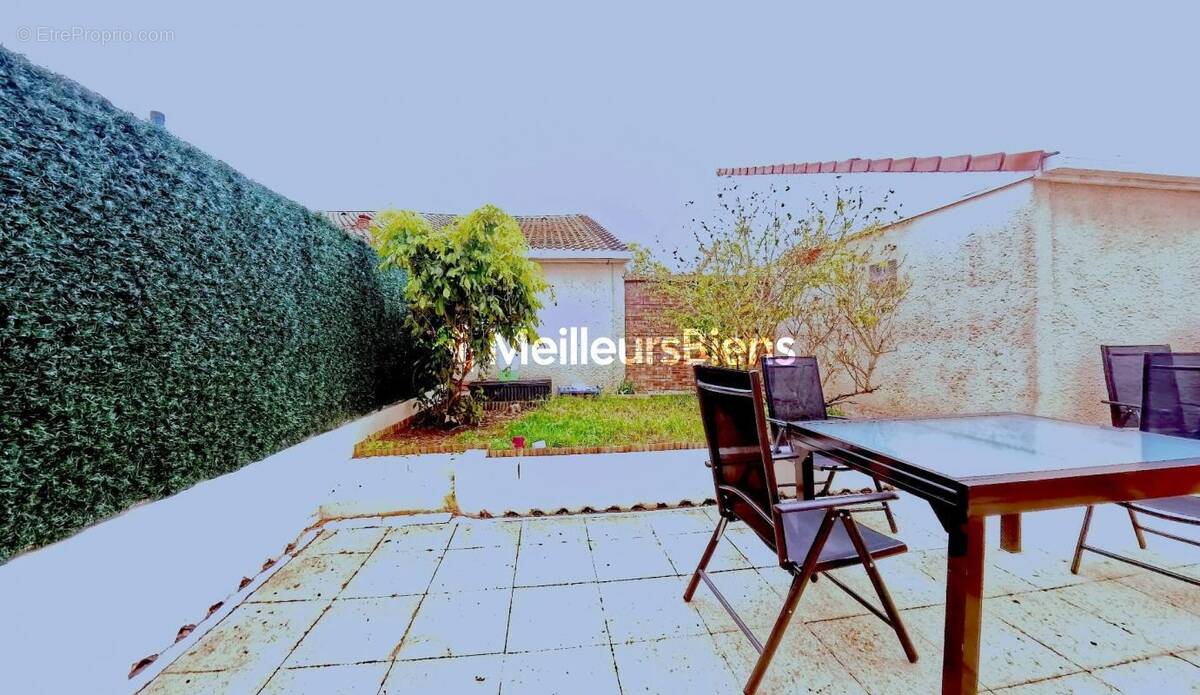 Maison à COMBS-LA-VILLE