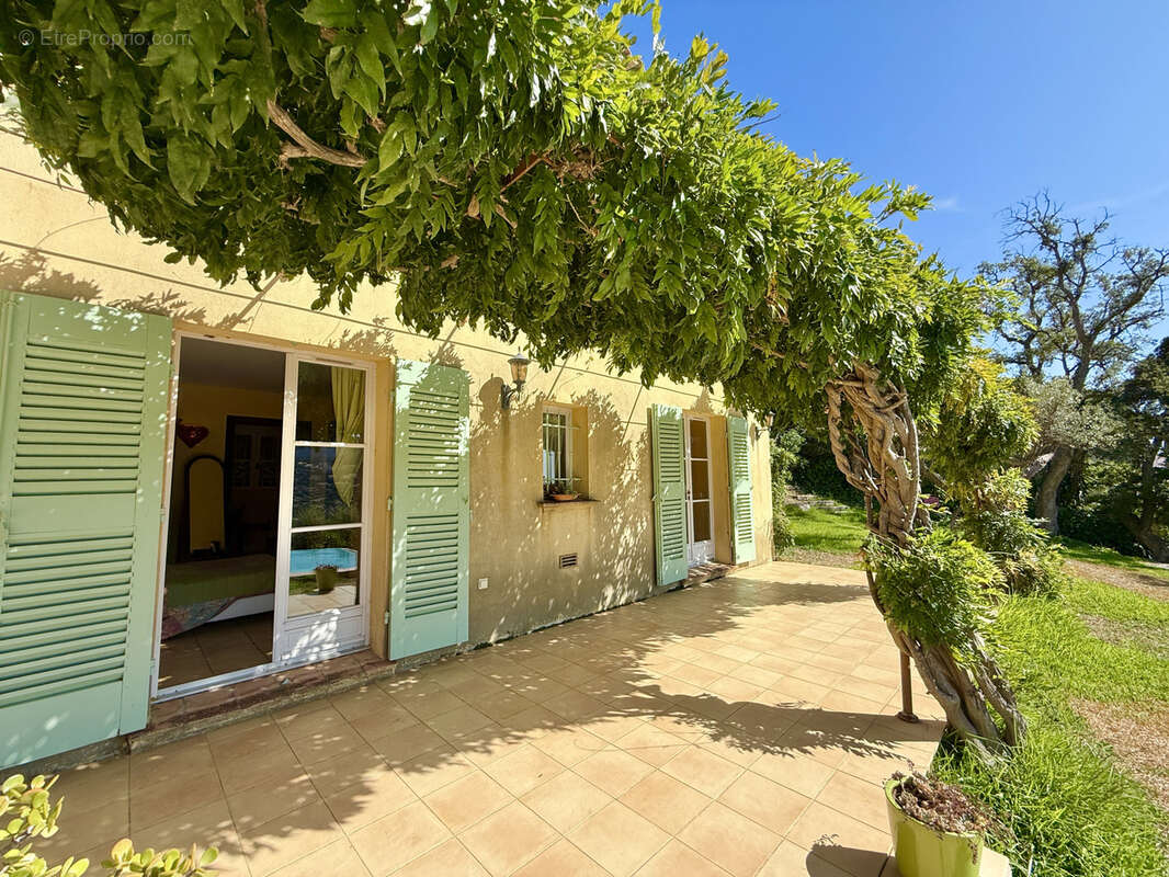 Maison à CAVALAIRE-SUR-MER