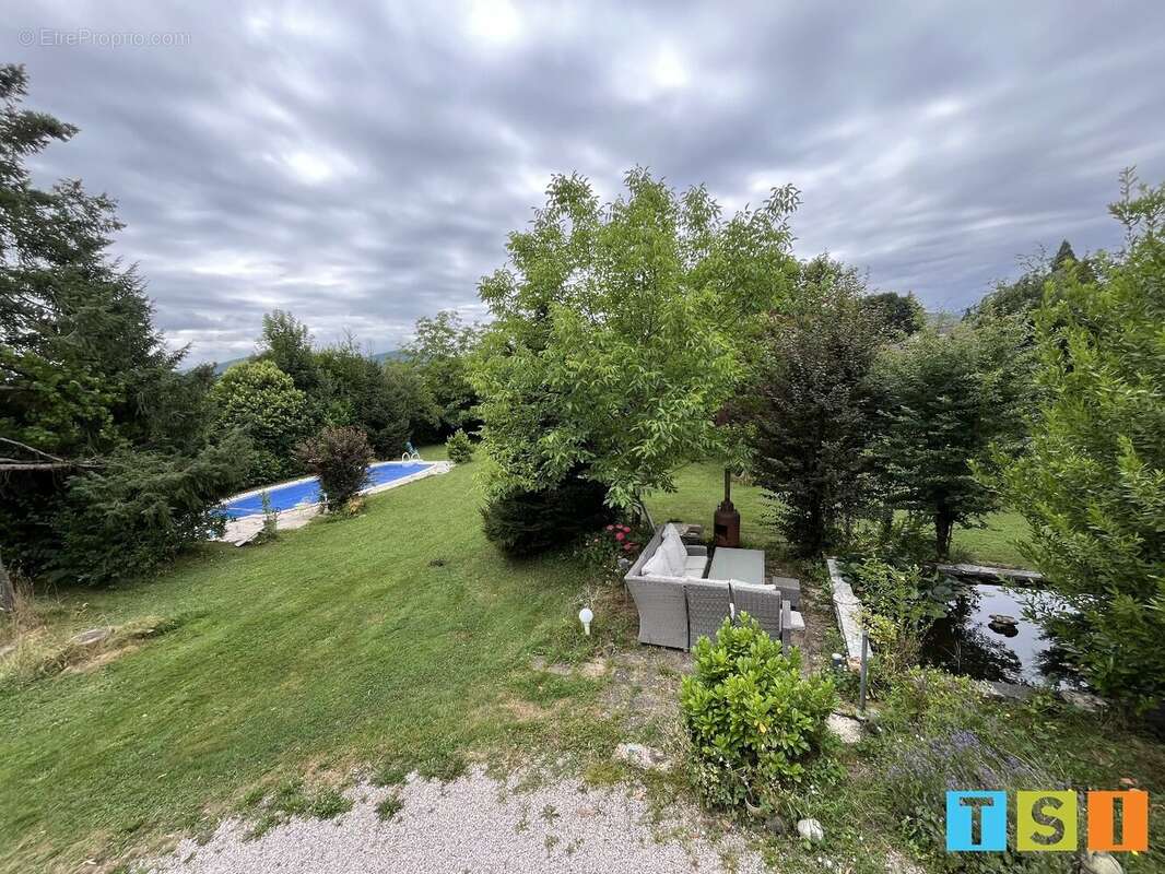 Maison à MONTREJEAU