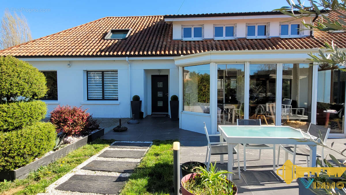 Maison à VERTOU
