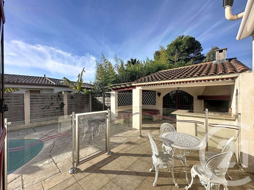 Photo 2 - Maison à JUVIGNAC