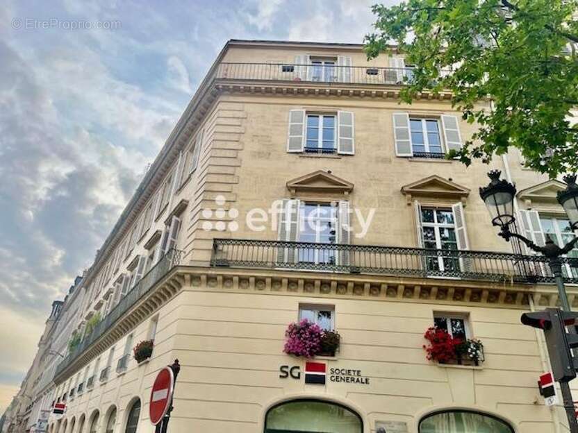 Appartement à PARIS-10E