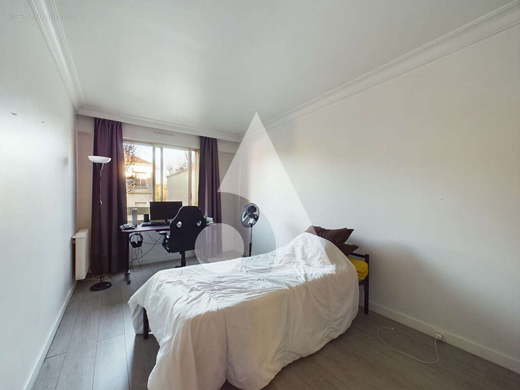 Appartement à SAINT-MAUR-DES-FOSSES