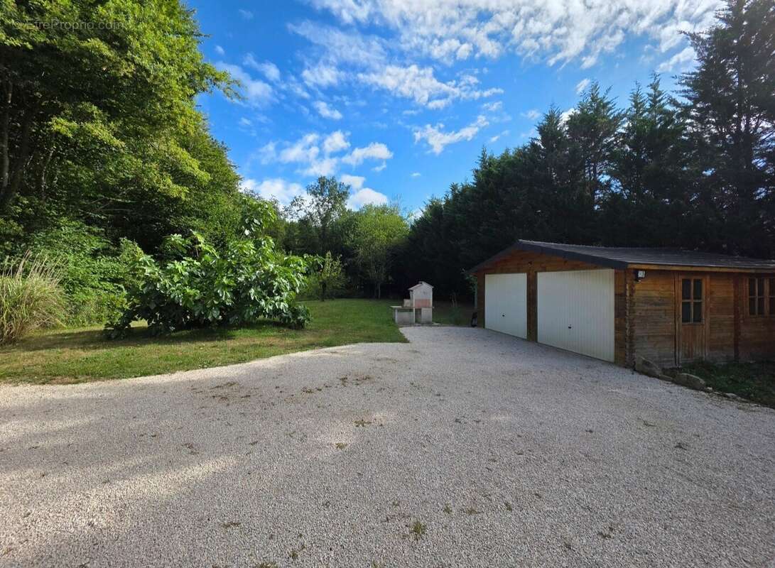 Maison à BAUDRIERES