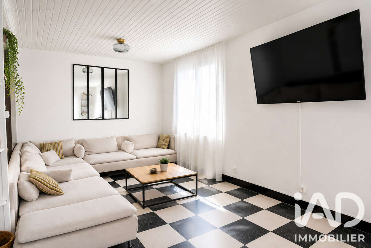 Maison 106 m² à Sacy-Le-Grand  - photo 3