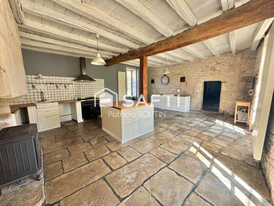 Photo 5 - Maison à LA CRECHE