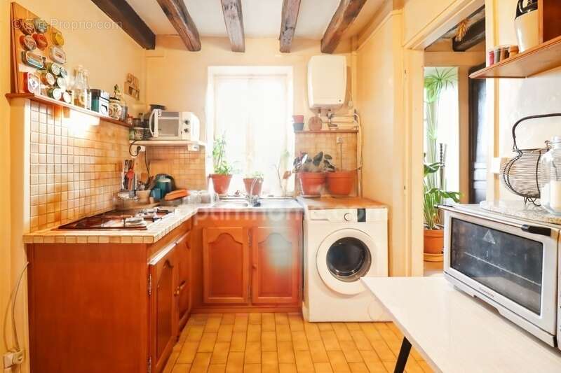 Maison à MAGNAC-LAVAL