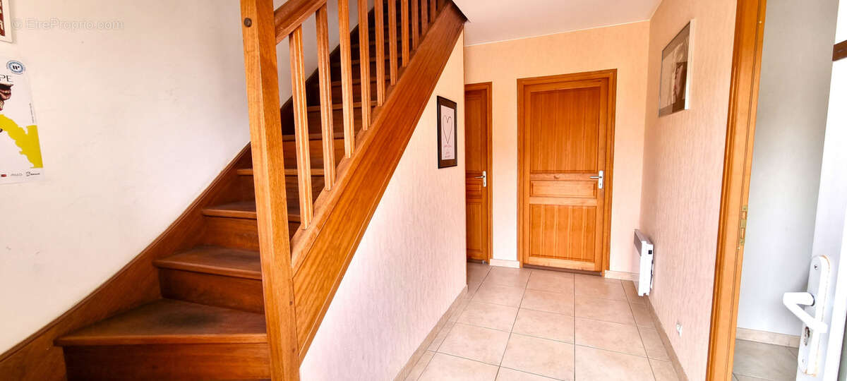 Maison à usage professionnel - photo 7