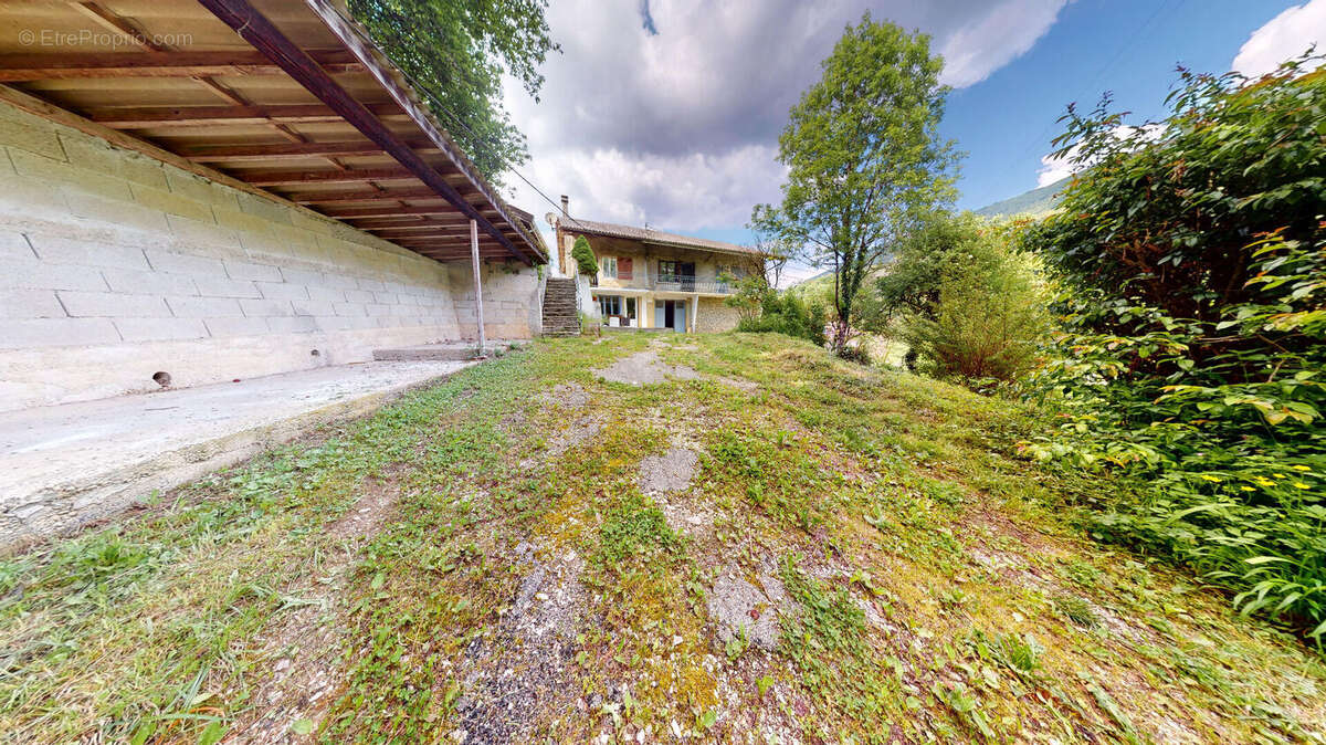 Maison à SAINT-RAMBERT-EN-BUGEY