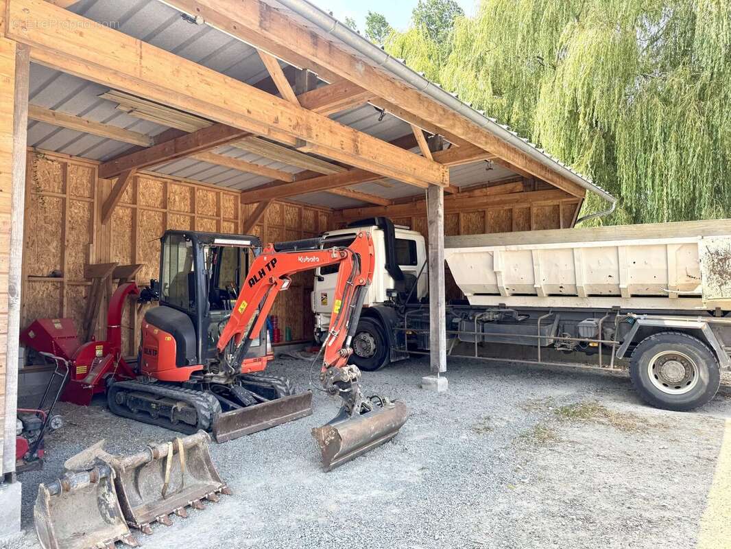 Maison 250 m² à Saint-Vaast-Dieppedalle  - photo 6