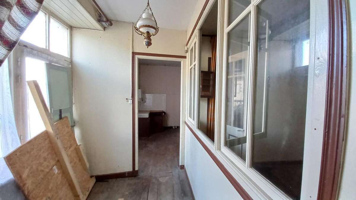 Maison à SAINT-CARADEC