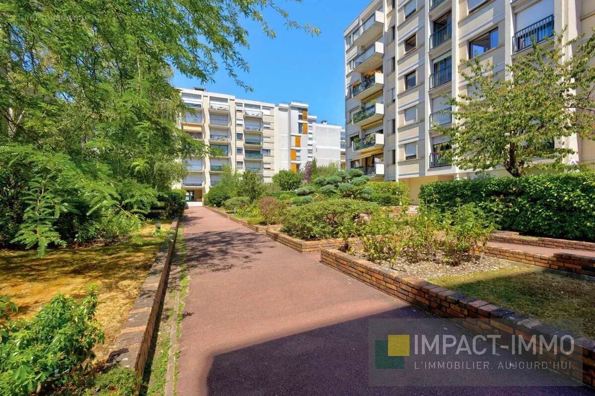 Charmant appartement 1 pièce à Bécon 37 m² - photo 7