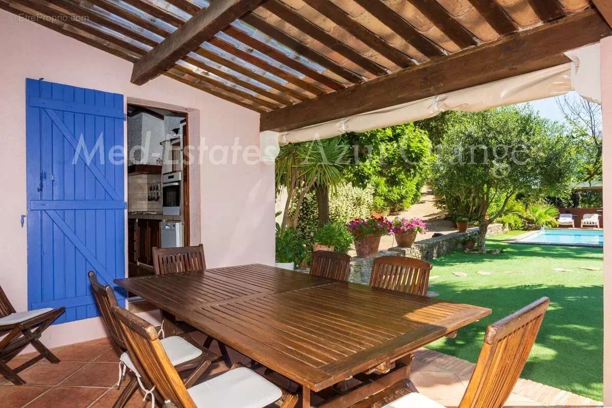 Maison tres soignée - centre à pieds - photo 9