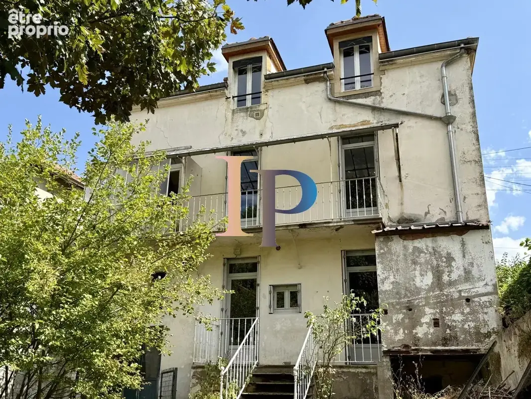 Maison au centre de charlieu - photo 2