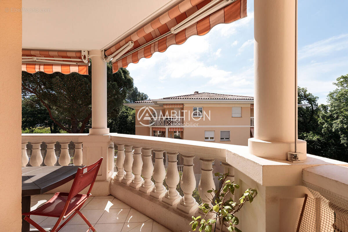 Appartement à FREJUS