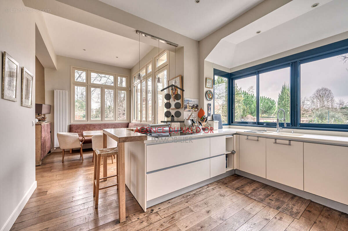 Maison à RUEIL-MALMAISON