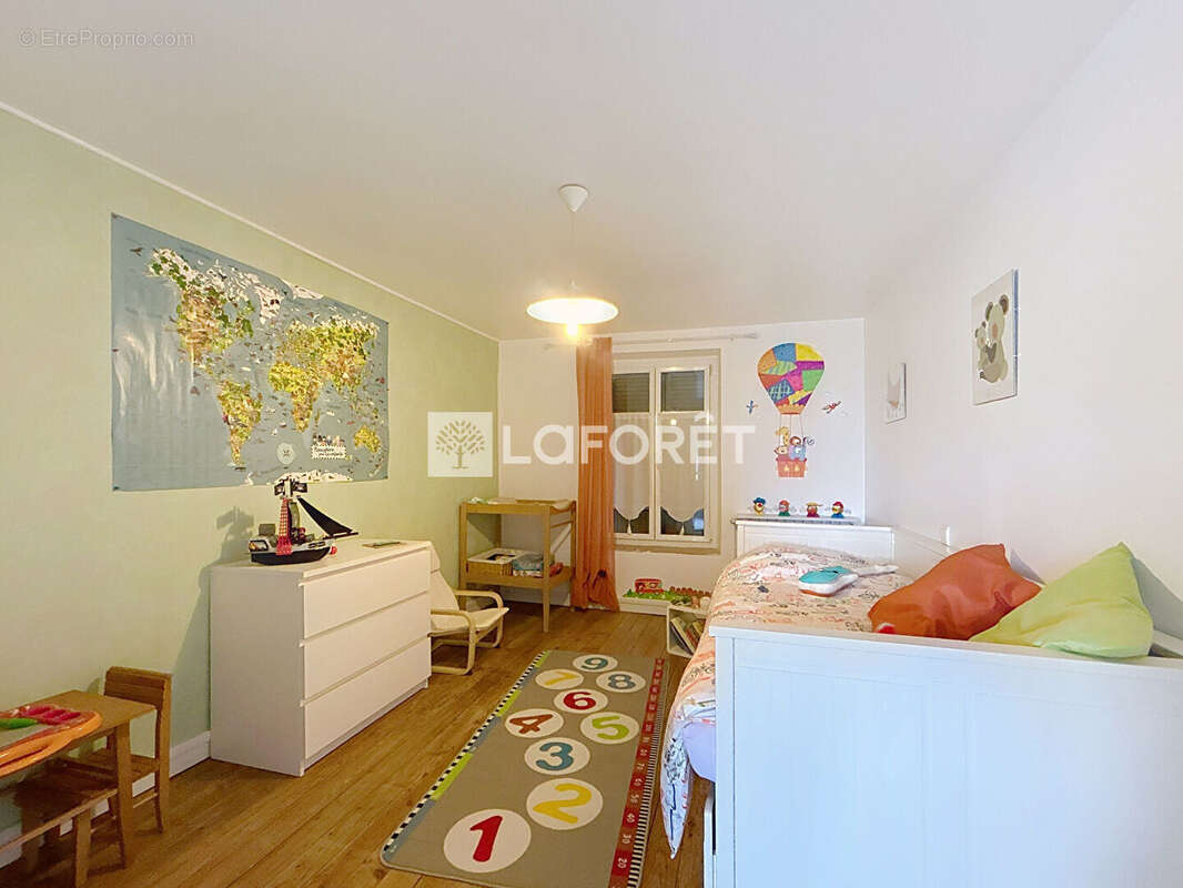 Maison à SAINT-MARCEL