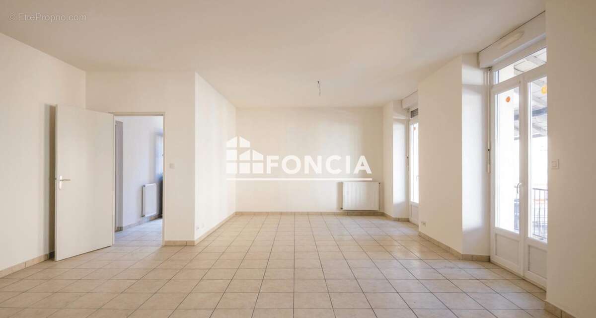 Appartement à AUBIN