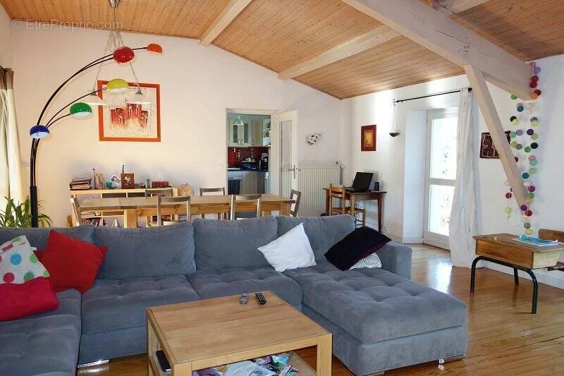 Maison à ESPENEL