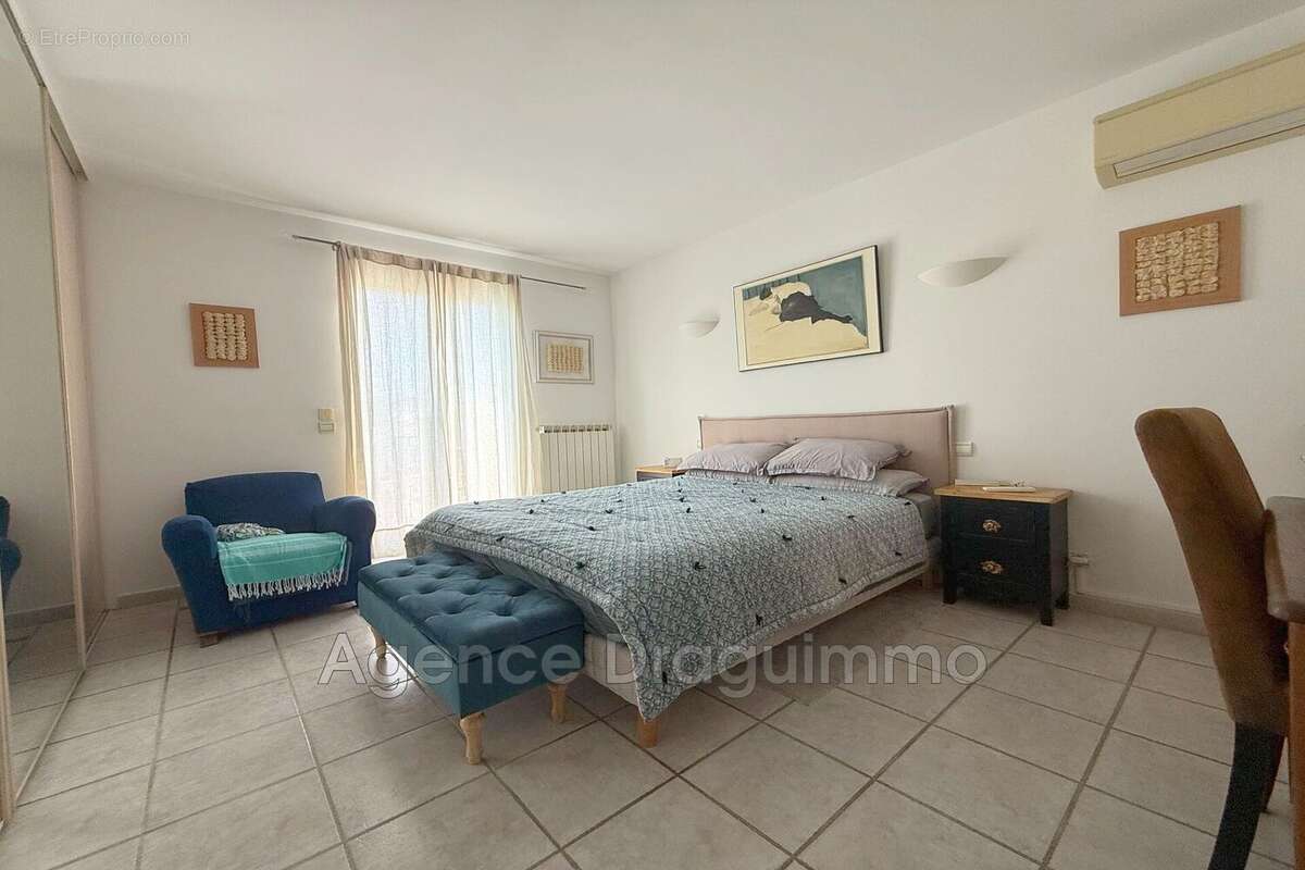 Maison 127 m² à Draguignan  - photo 8