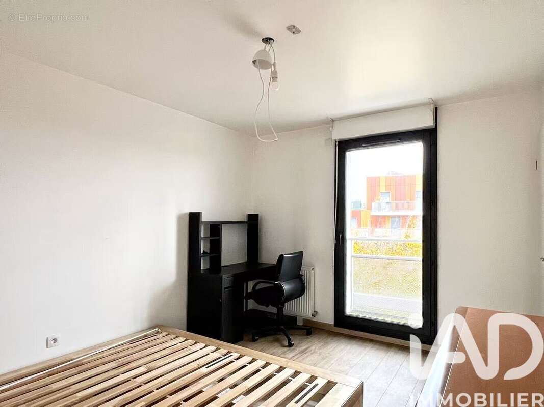 Photo 6 - Appartement à BUSSY-SAINT-GEORGES