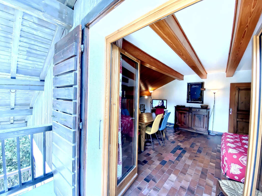 Appartement F2 - 71.76 m2 utiles - Megève - photo 9