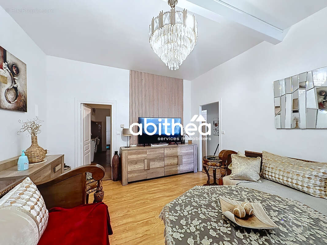 Appartement à BEZIERS