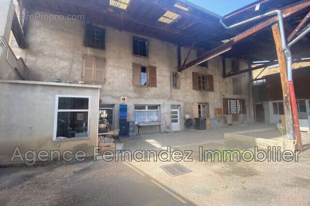 Maison 350 m² à Marcigny  - photo 5