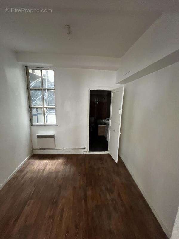 Bayonne hypercentre immeuble 8 appartements 360m² 800 000 - photo 13