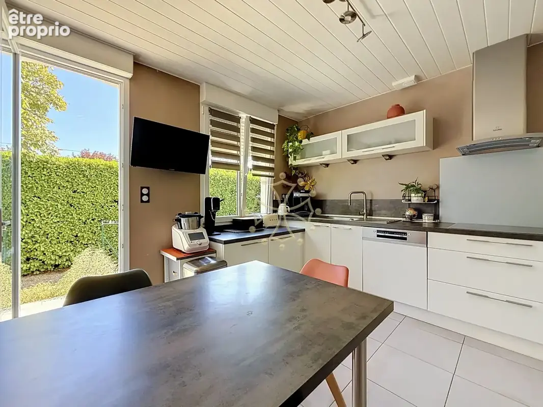Maison 6 pièces 170 m² à vendre à Rouffiac-Tolosan (31180) - photo 5