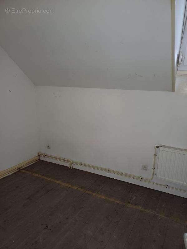 Maison à CALONNE-RICOUART