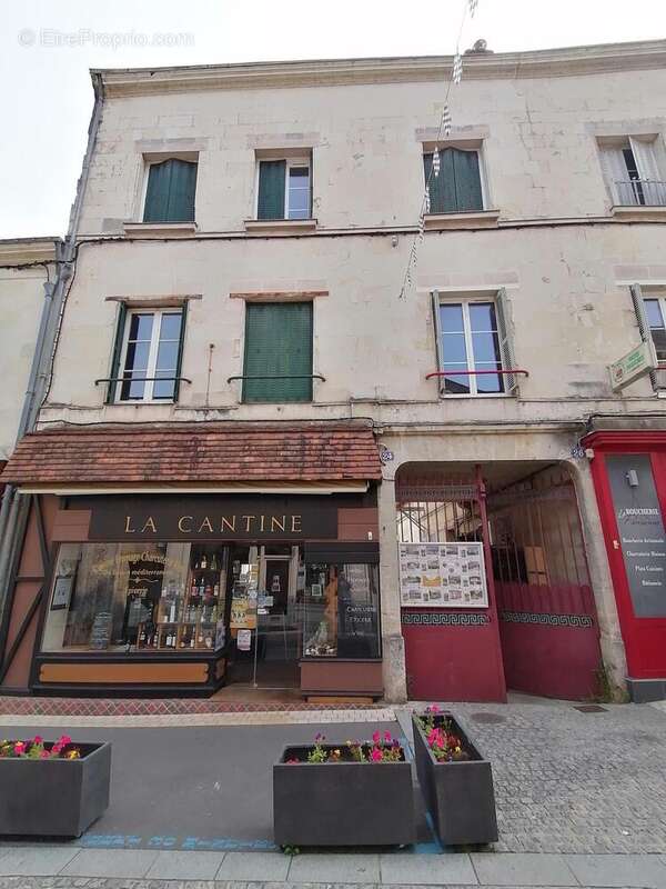 Photo 3 - Appartement à LA CHARTRE-SUR-LE-LOIR