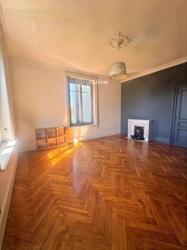 Appartement à SAINT-CHAMOND