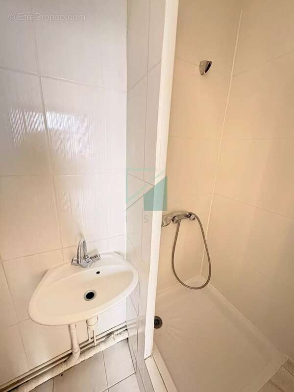 Appartement à PARIS-2E