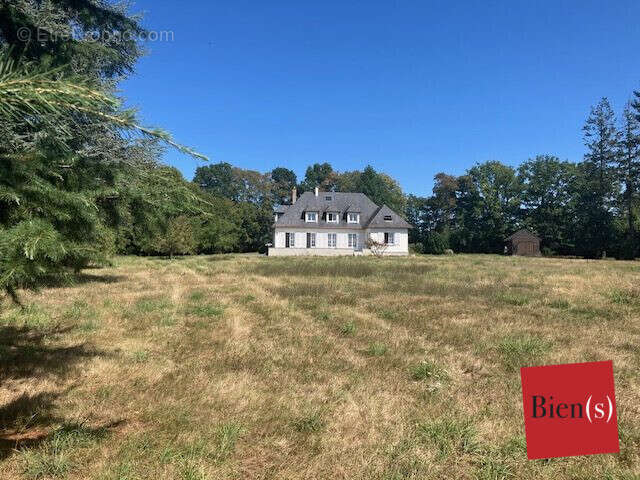 Maison à MARTIGNE-SUR-MAYENNE