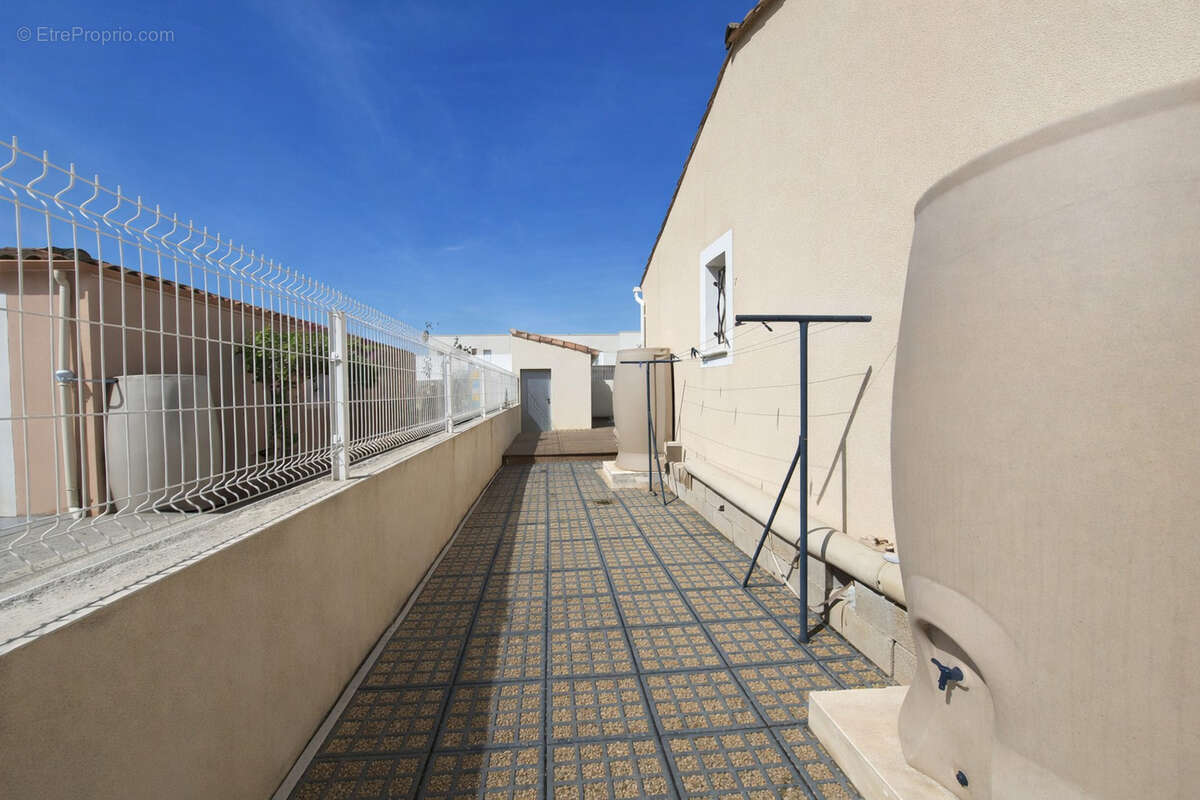 Maison Plain-Pied T5 Piscine Poolhouse   Jonquières 34725   Hérault - photo 10
