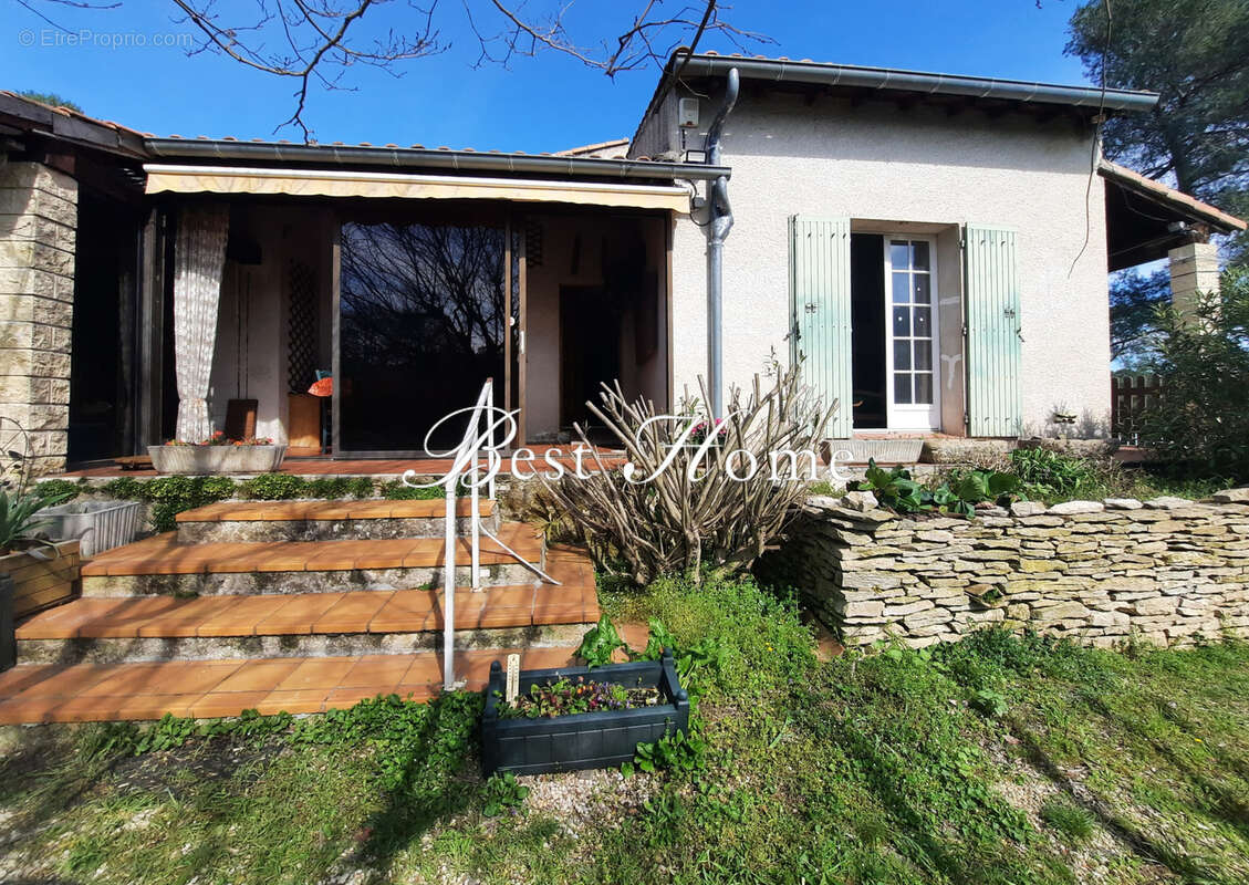 Maison à NIMES