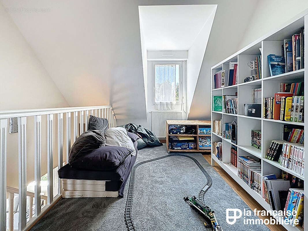 Maison à CORPS-NUDS