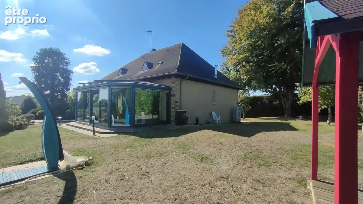 Maison traditionnelle de 157 m2 habitables - photo 2