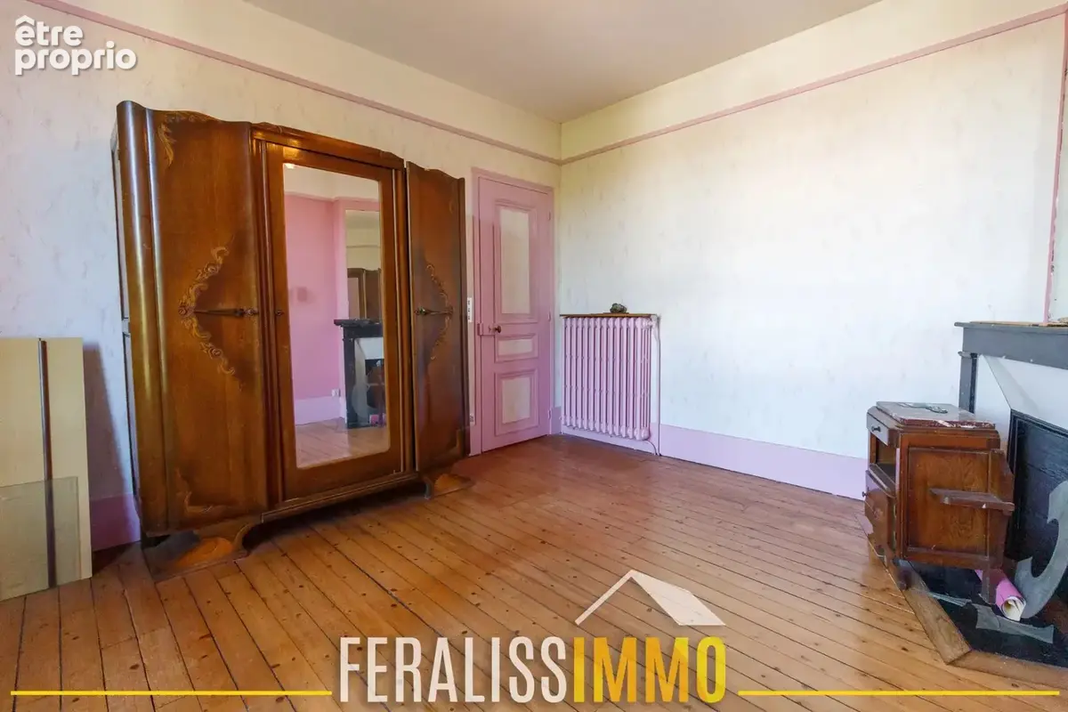 Très beau potentiel pour cette charmante maison de 3 pièces - photo 5