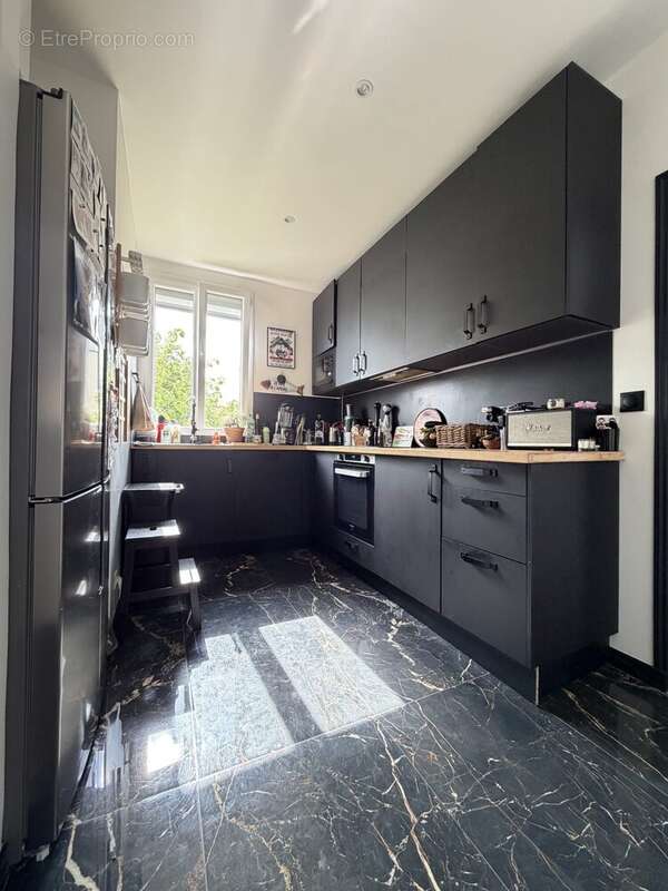 Appartement à LE PERREUX-SUR-MARNE
