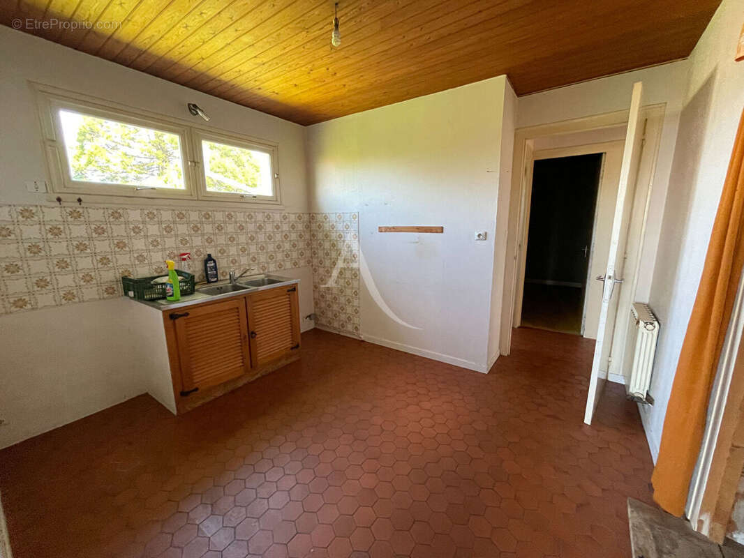 Maison à SERIGNE