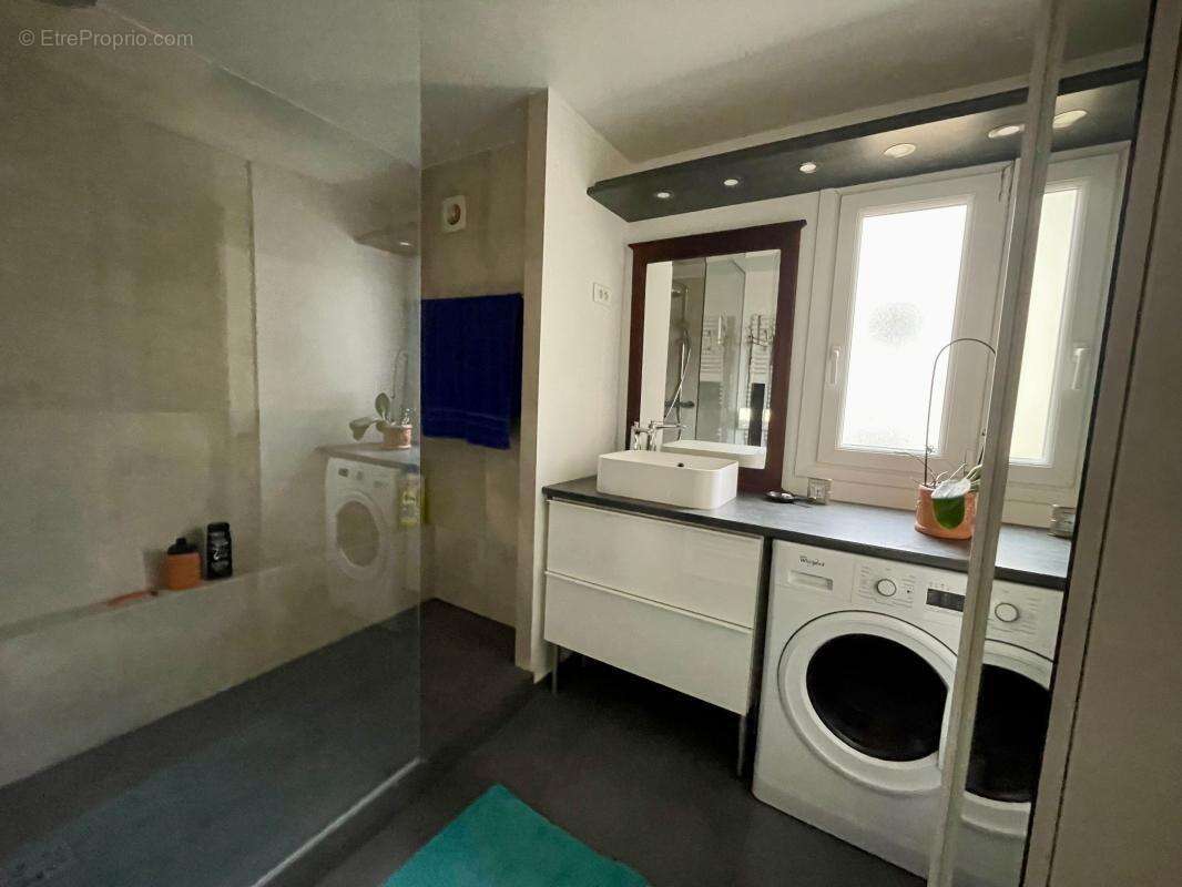 Appartement à LES ULIS