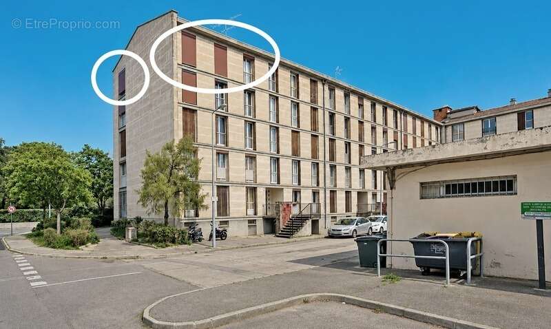 Appartement à SALON-DE-PROVENCE