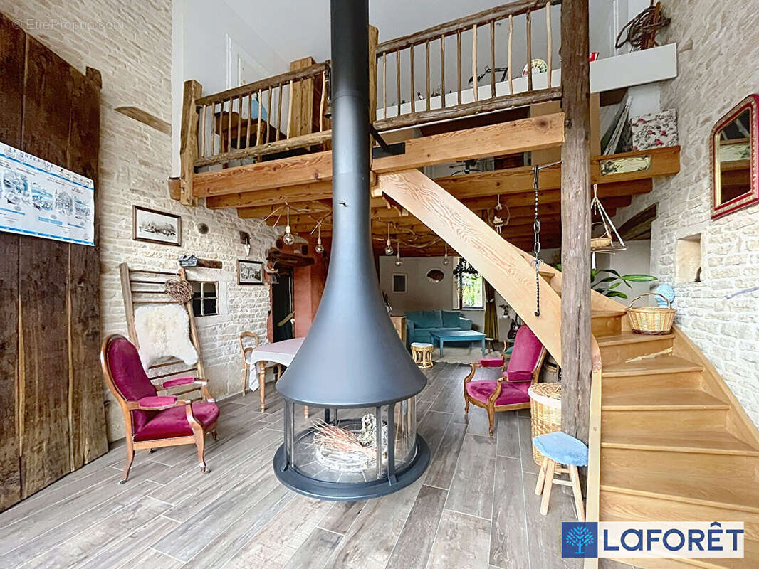 Maison Saulx Le Duc (luxerois) 3 pièce(s) 178.5 m2 - photo 9