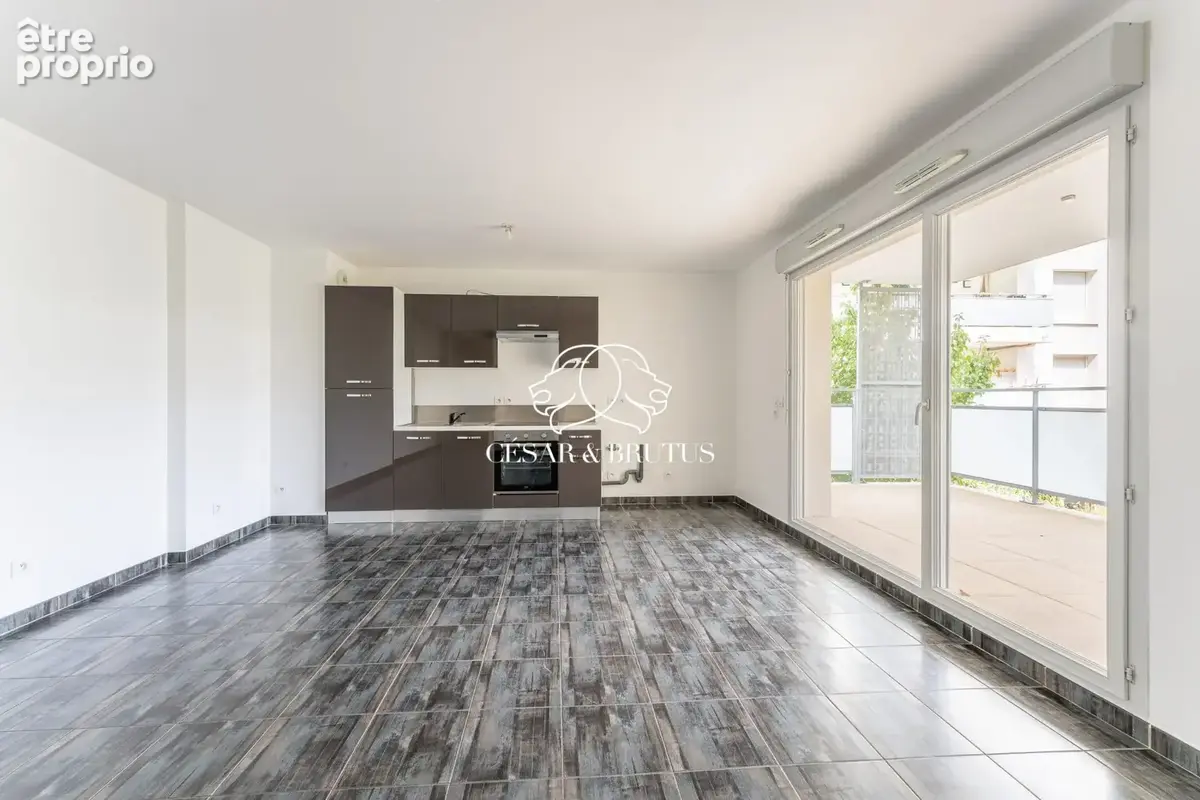 Appartement 63 m² à Vaulx-En-Velin  - photo 6
