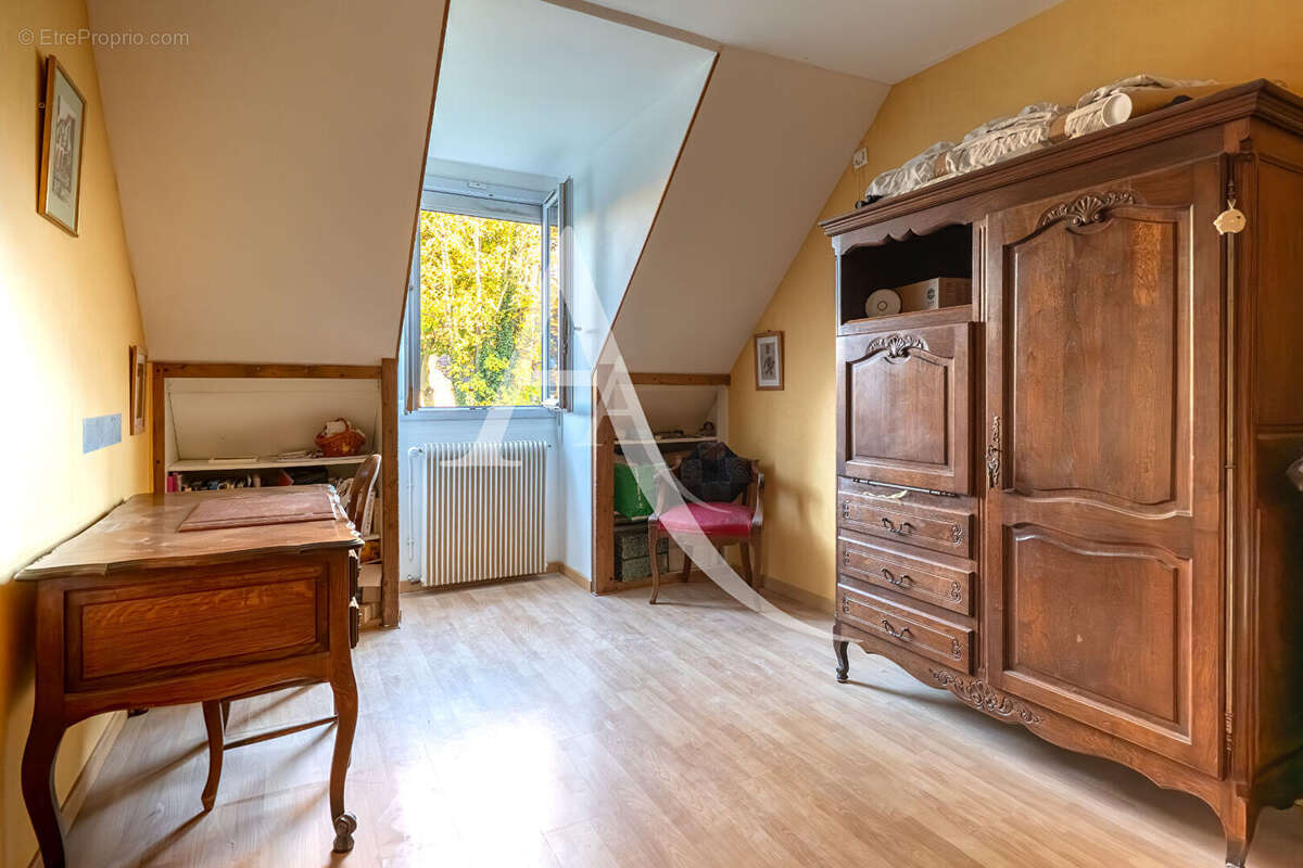 Maison à LIMEIL-BREVANNES