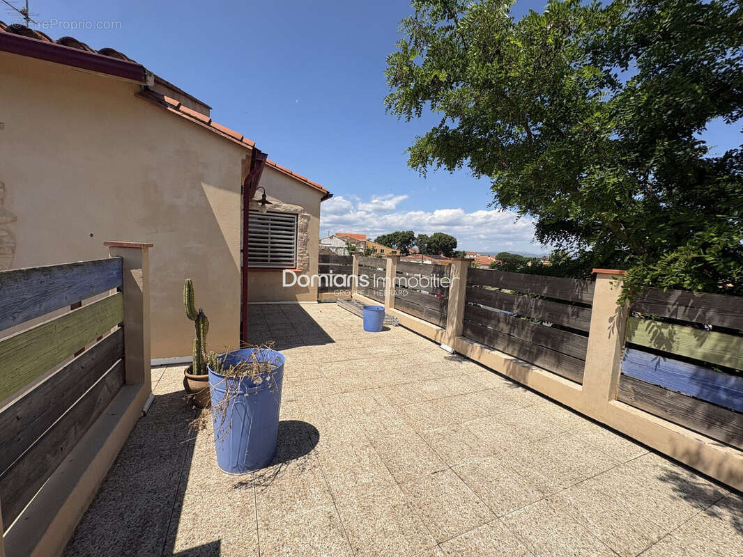 Maison 105 m² à Llupia  - photo 3