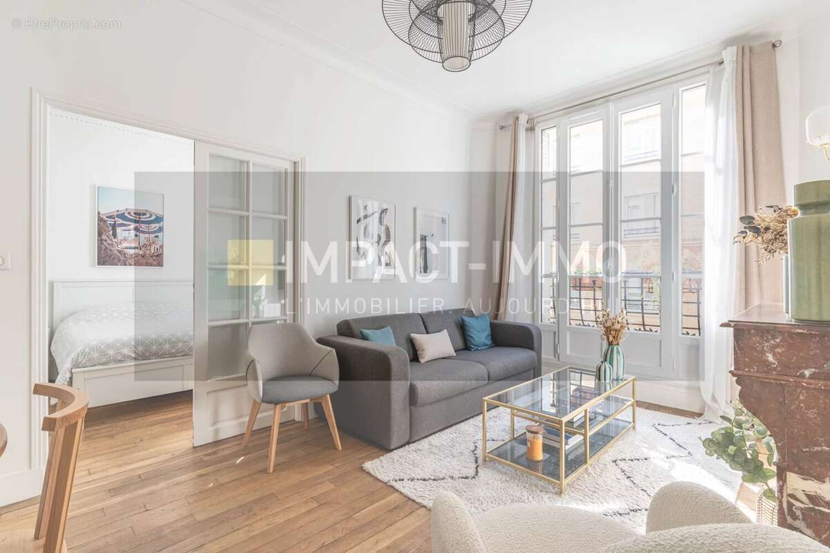 Appartement à CLICHY